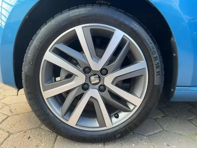 SEAT Mii