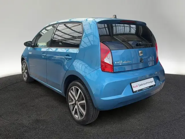 SEAT Mii