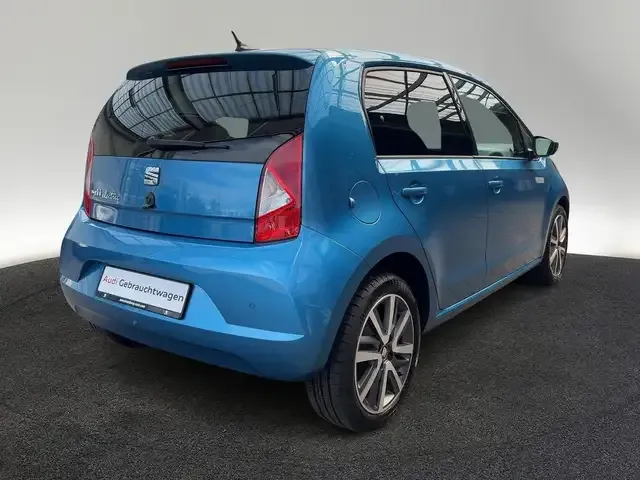 SEAT Mii