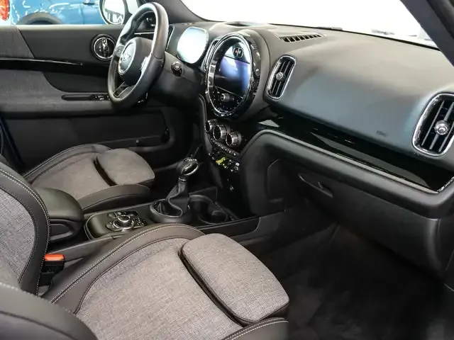 MINI Cooper SE Countryman