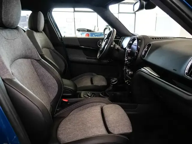 MINI Cooper SE Countryman