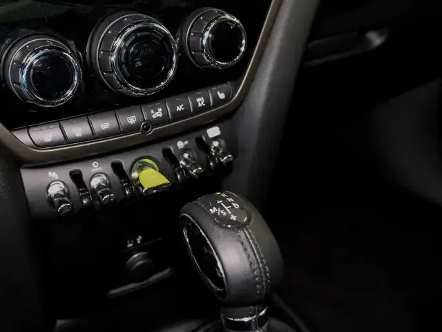 MINI Cooper SE Countryman