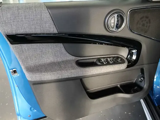 MINI Cooper SE Countryman