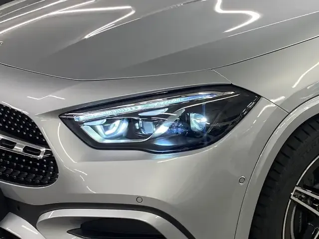 Mercedes-Benz GLA 180