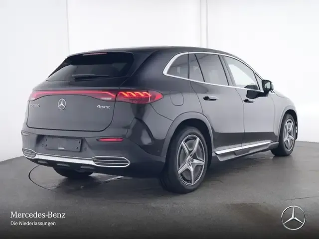 Mercedes-Benz EQE SUV