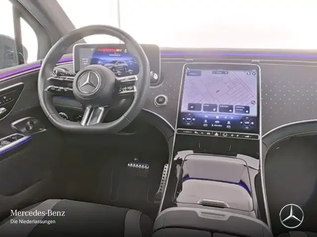 Mercedes-Benz EQE SUV