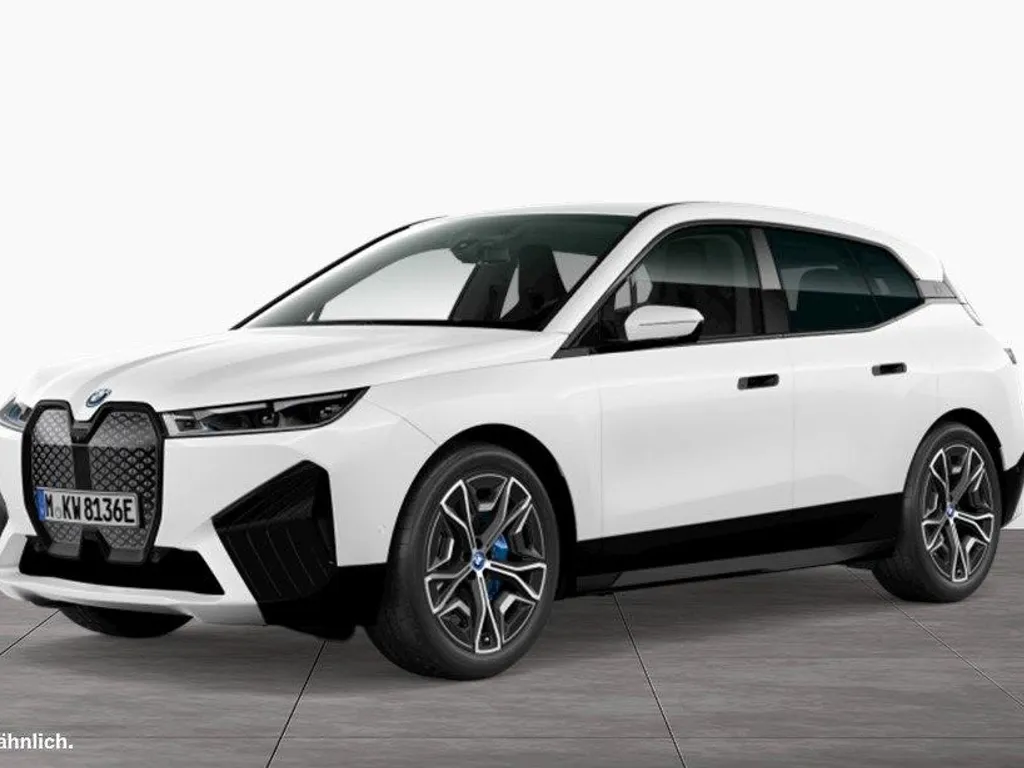 BMW iX