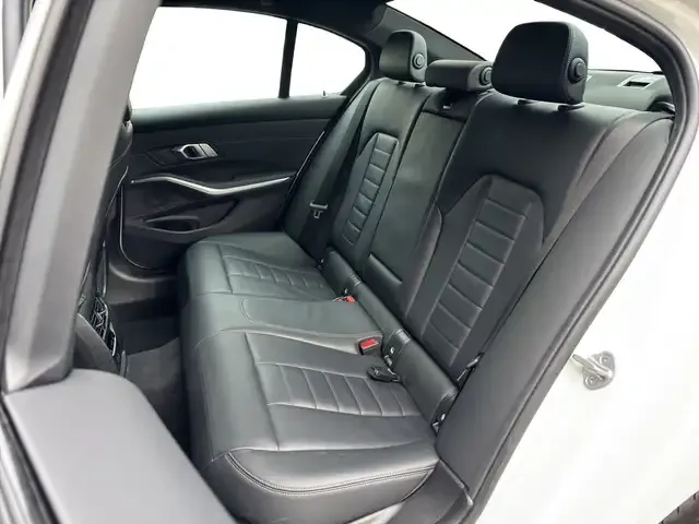 BMW 340