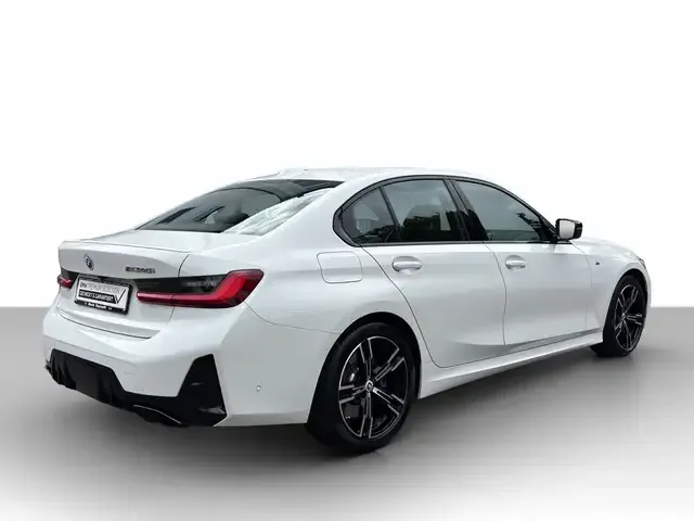 BMW 340