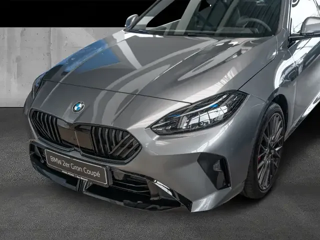 BMW 220