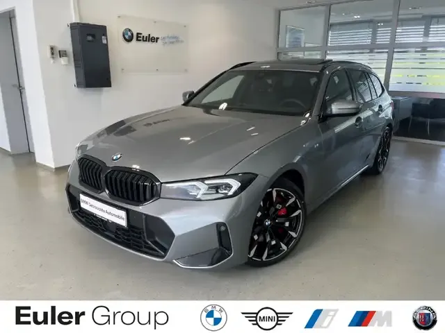 BMW 330