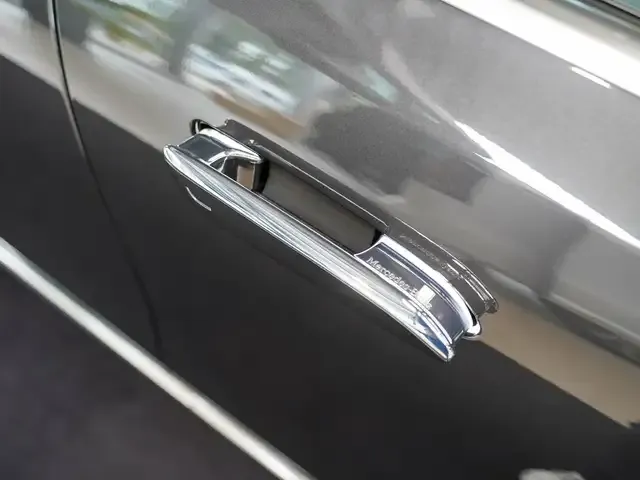 Mercedes-Benz E 450