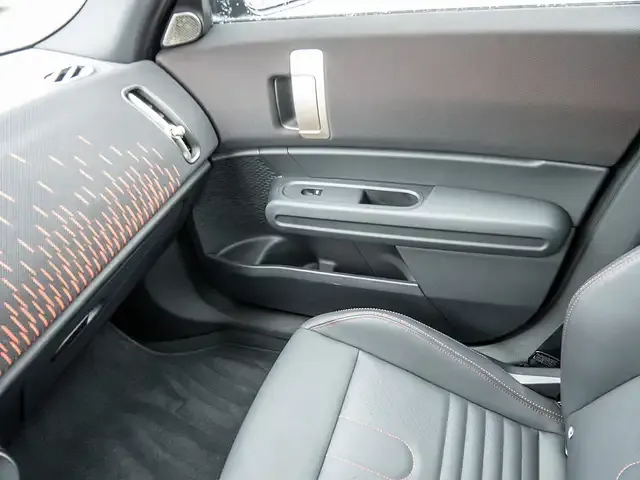 MINI John Cooper Works Countryman