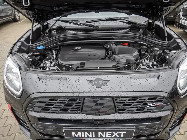 MINI John Cooper Works Countryman