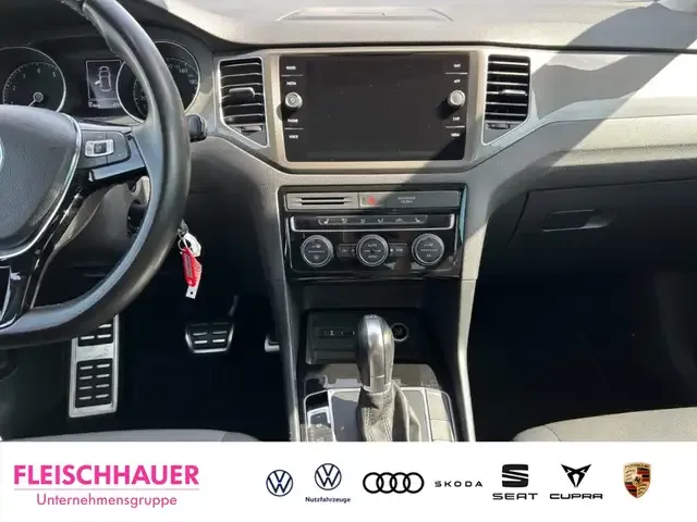 Volkswagen Golf Sportsvan