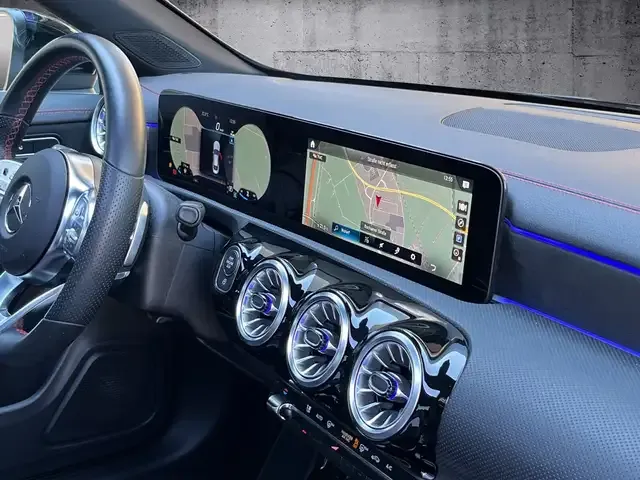 Mercedes-Benz CLA 250