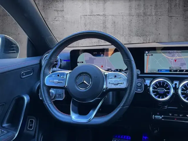 Mercedes-Benz CLA 250
