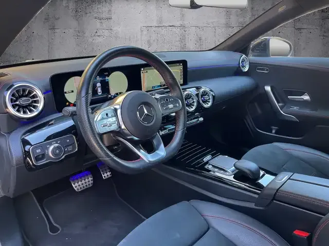 Mercedes-Benz CLA 250