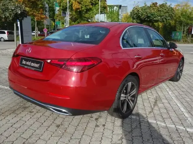 Mercedes-Benz C 180