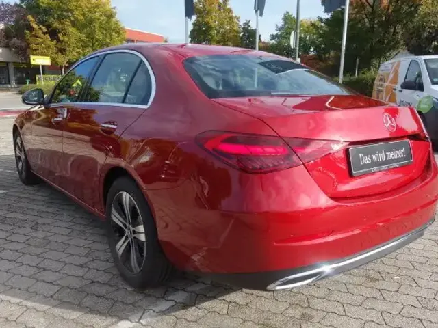 Mercedes-Benz C 180