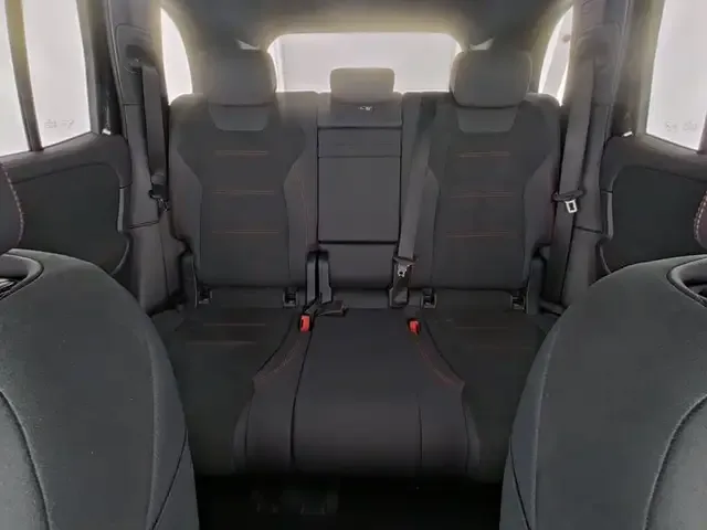 Mercedes-Benz EQB 350