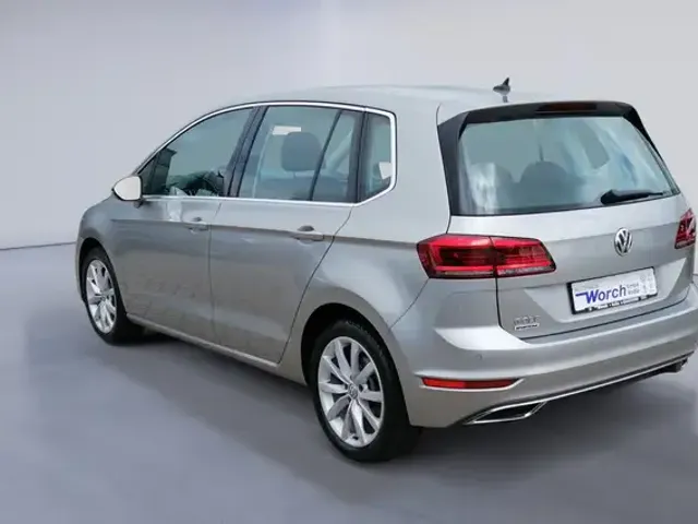 Volkswagen Golf Sportsvan