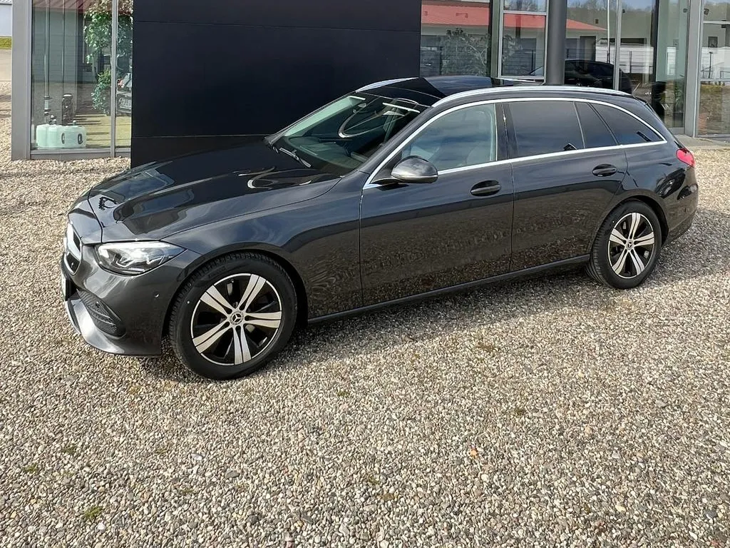 Mercedes-Benz C 220