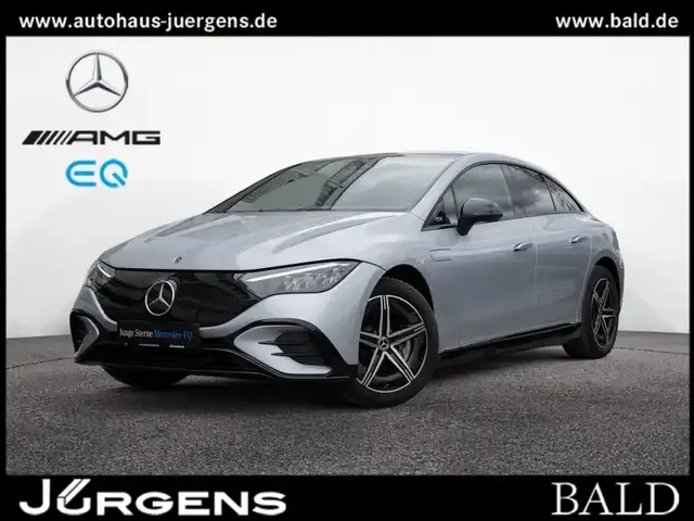 Mercedes-Benz EQE 300