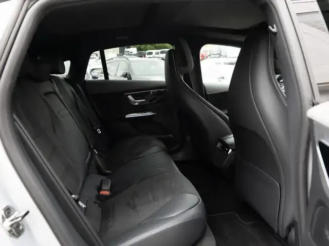 Mercedes-Benz EQE 300