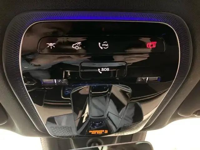 Mercedes-Benz EQE 300