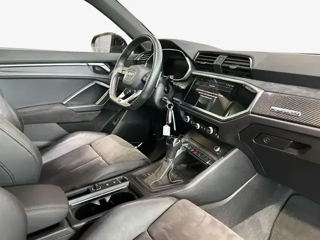 Audi RS Q3