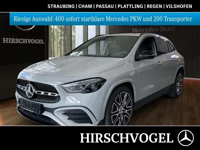Mercedes-Benz GLA 220