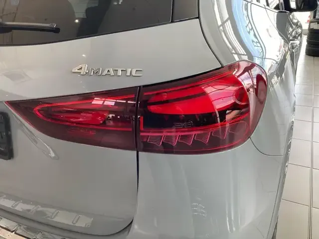 Mercedes-Benz GLA 220