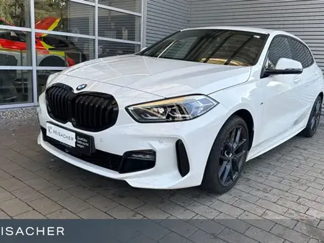 BMW 120