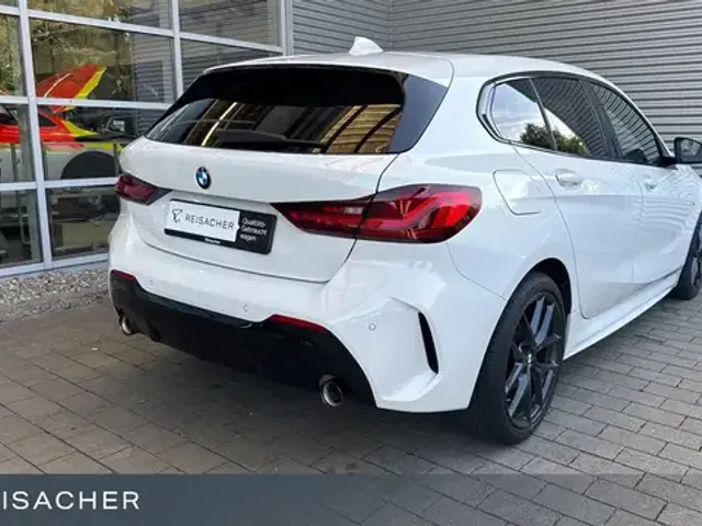 BMW 120