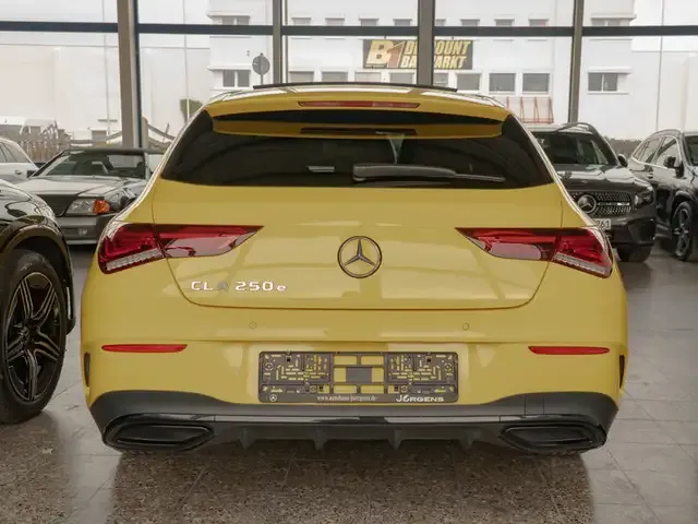 Mercedes-Benz CLA 250