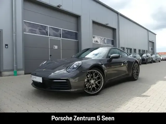 Porsche 992