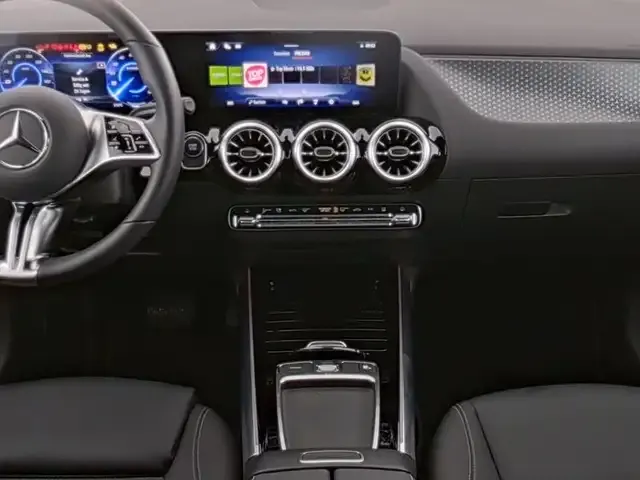 Mercedes-Benz EQA 300