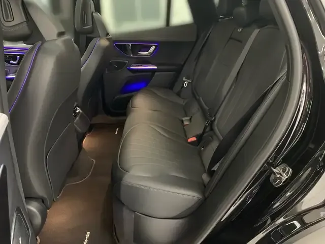 Mercedes-Benz EQE 300