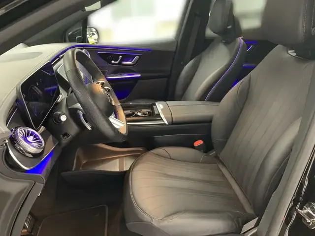 Mercedes-Benz EQE 300