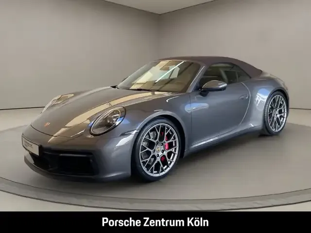 Porsche 992