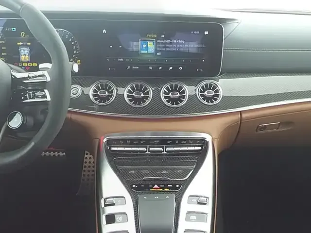 Mercedes-Benz AMG GT