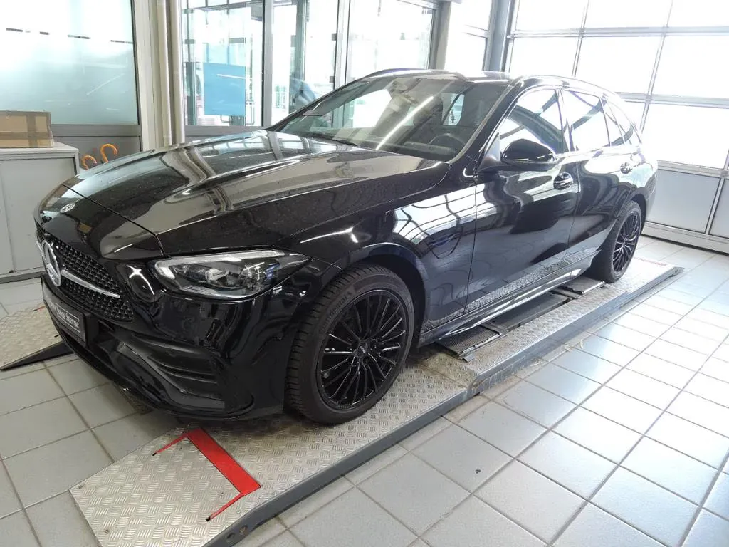 Mercedes-Benz C 300