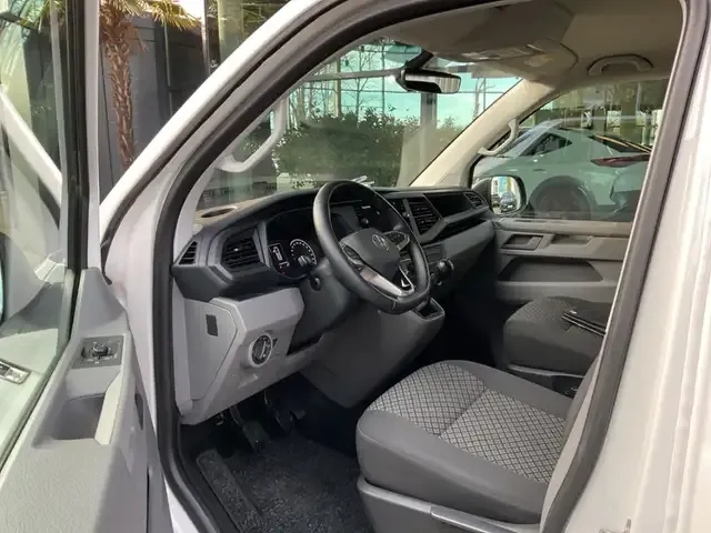 Volkswagen T6.1 Caravelle