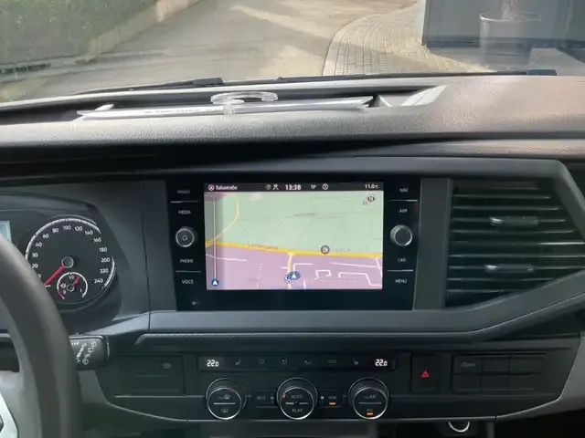 Volkswagen T6.1 Caravelle