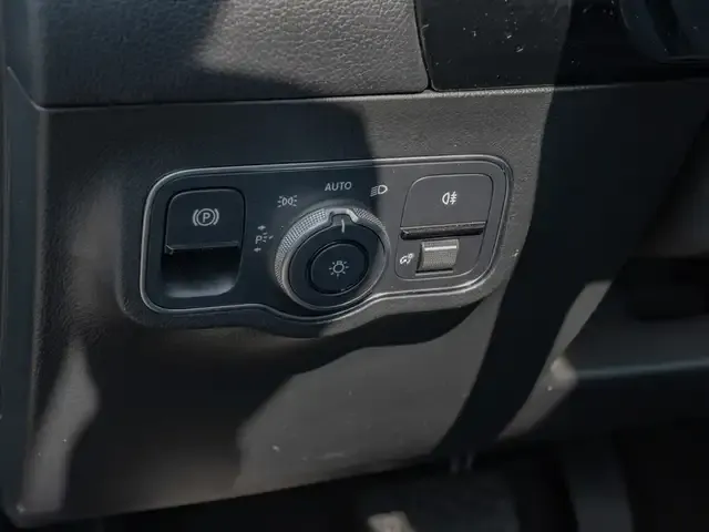 Mercedes-Benz EQA 300