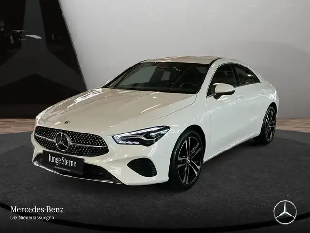 Mercedes-Benz CLA 180
