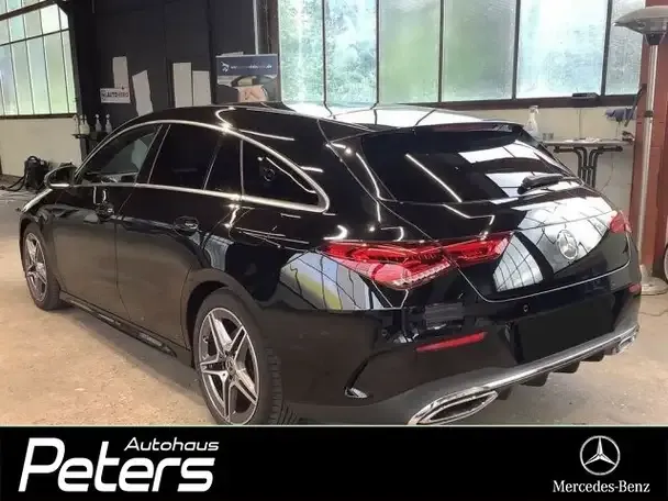 Mercedes-Benz CLA 220