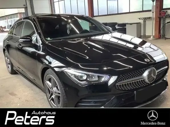 Mercedes-Benz CLA 220