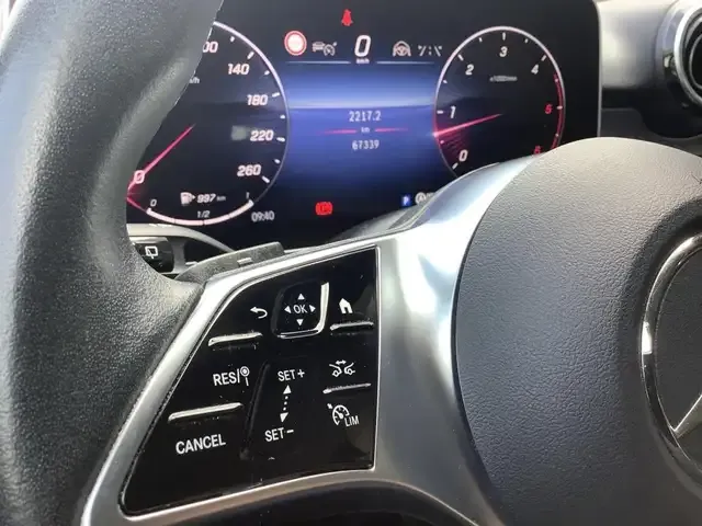Mercedes-Benz C 220